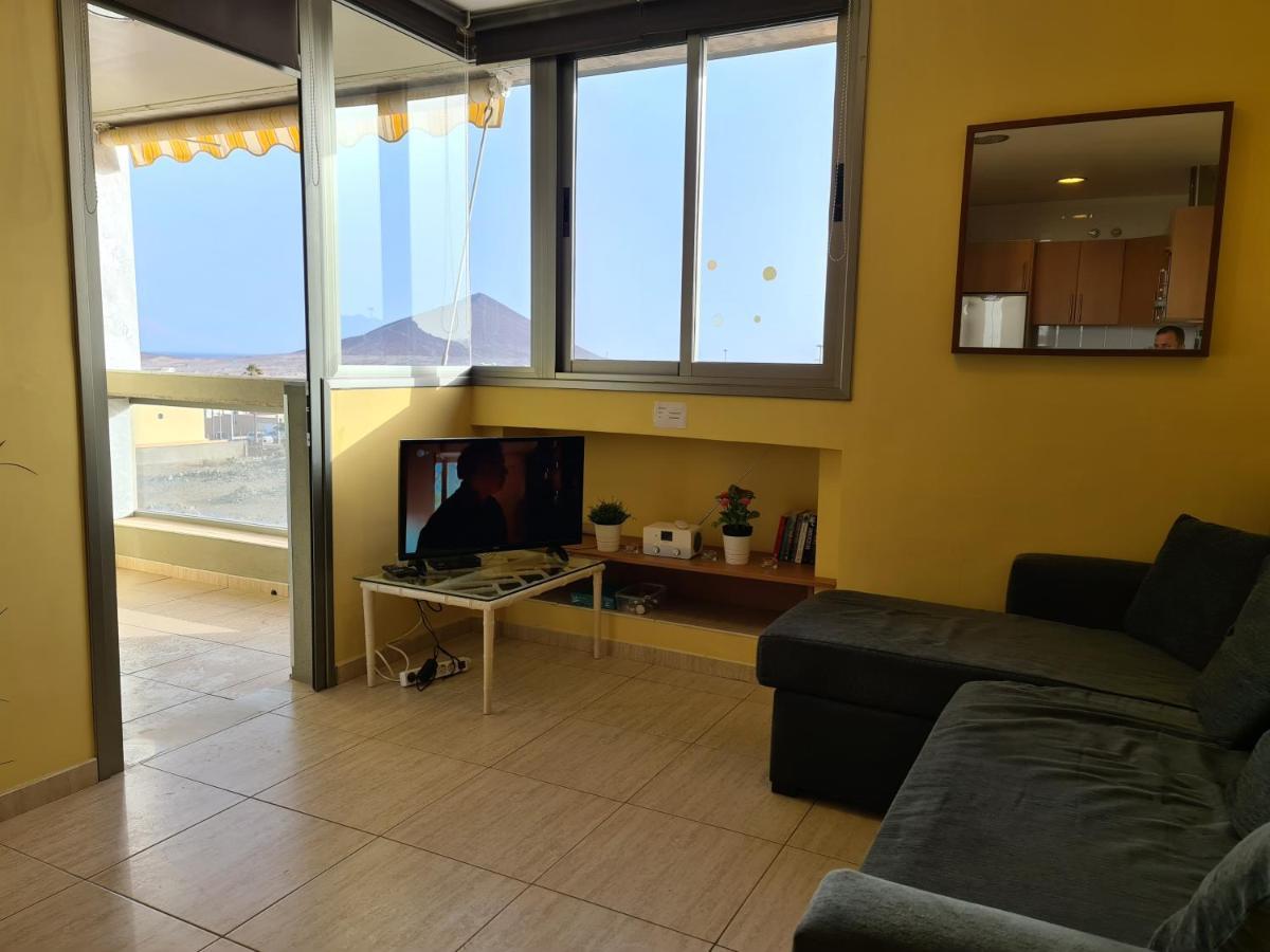 Apartment Barraquito, Balcony With Sea View, Close To The Beach, Wifi, Ideal For Surfers エル・メダノ エクステリア 写真