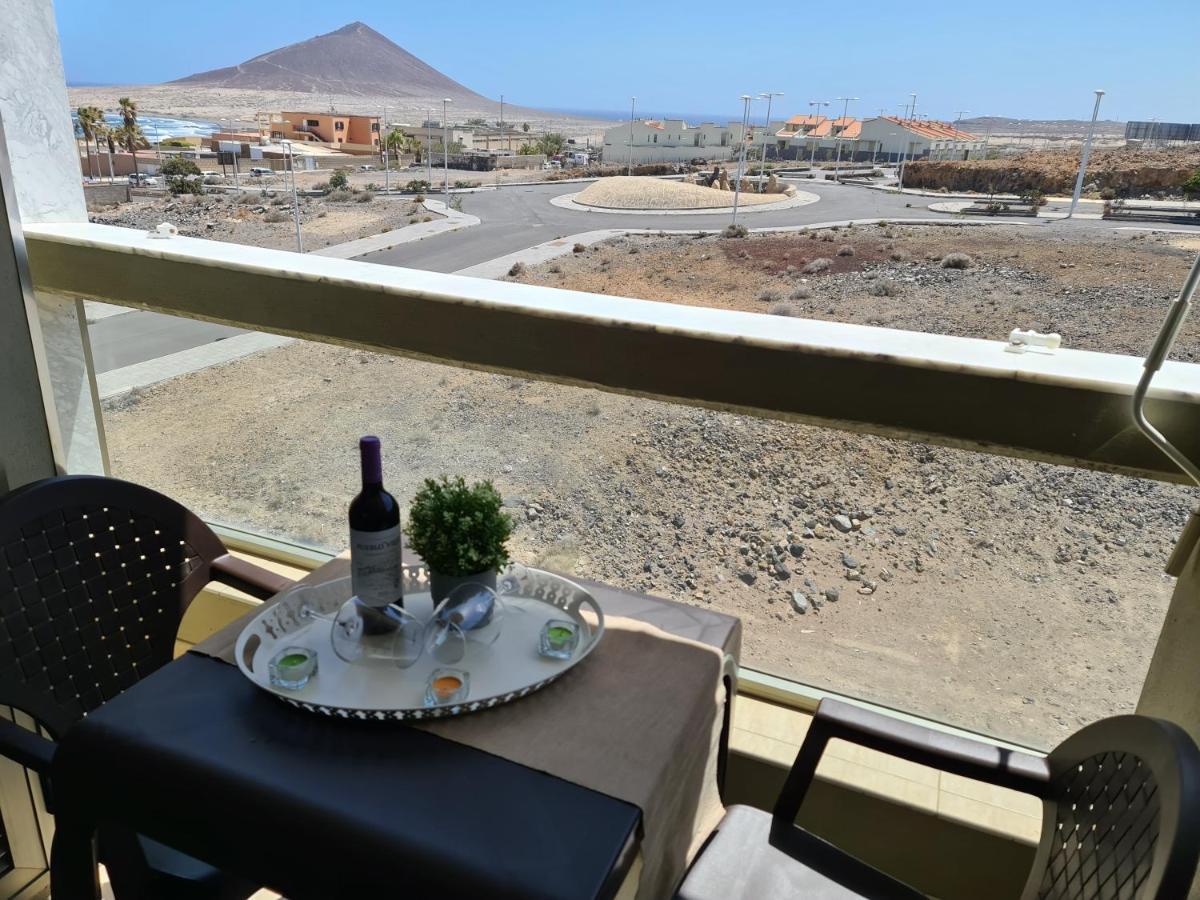 Apartment Barraquito, Balcony With Sea View, Close To The Beach, Wifi, Ideal For Surfers エル・メダノ エクステリア 写真