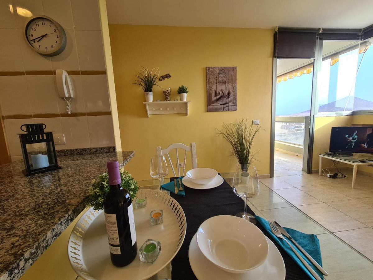 Apartment Barraquito, Balcony With Sea View, Close To The Beach, Wifi, Ideal For Surfers エル・メダノ エクステリア 写真
